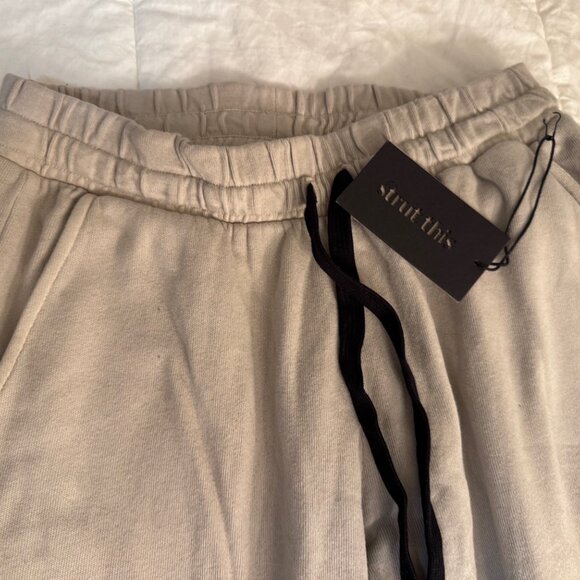 STRUT THIS Sweatpants, Khaki, Black, Size XS. Ribbing at waist & Ankle NWT - Picture 3 of 7